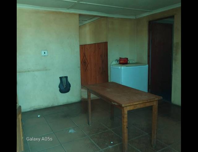 3 BEDROOM HOUSE FOR SALE IN ROSEDALE